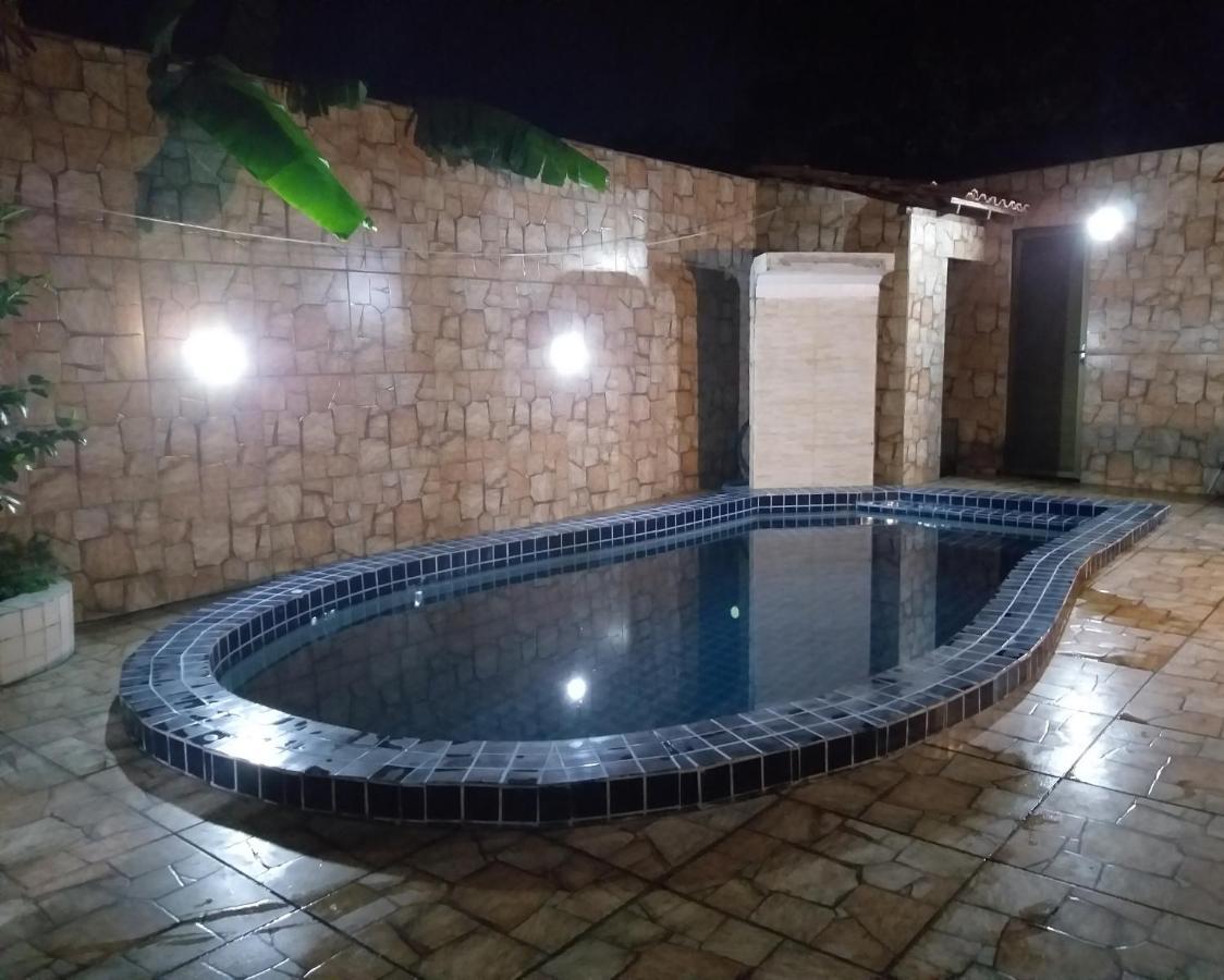 巴雷里尼亚斯Casa Com Piscina Sensacional别墅 外观 照片