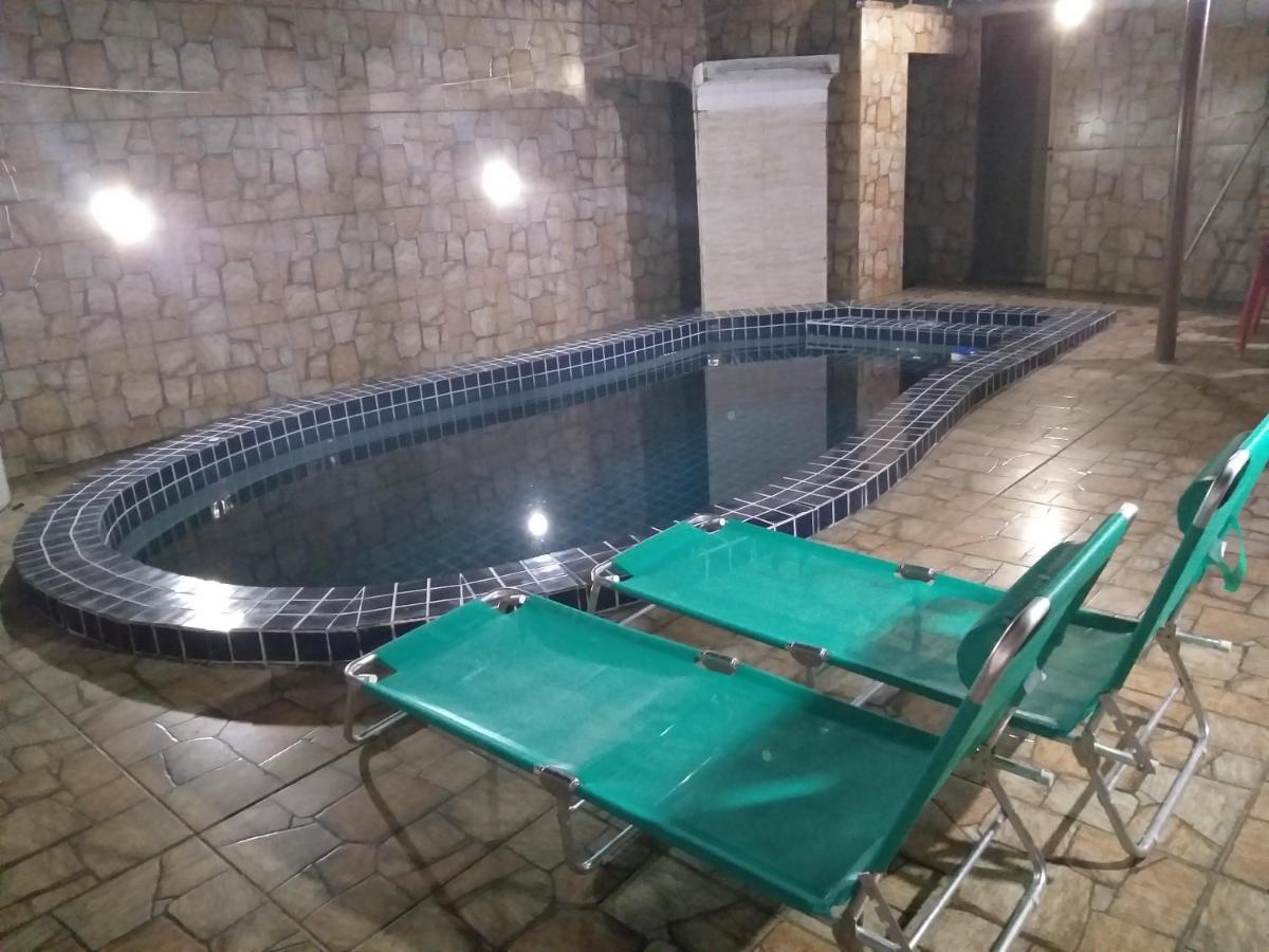 巴雷里尼亚斯Casa Com Piscina Sensacional别墅 外观 照片